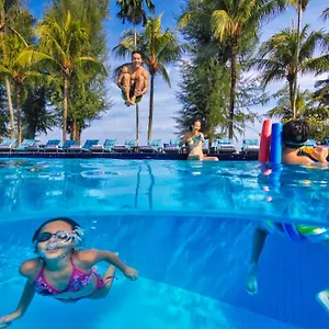 https://holiday-inn-resort-penang.penanghotels.org